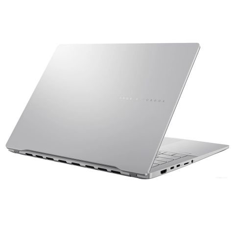 ASUS Vivobook S14 OLED M5406NA-QD080 (AMD Ryzen 5-7535HS)